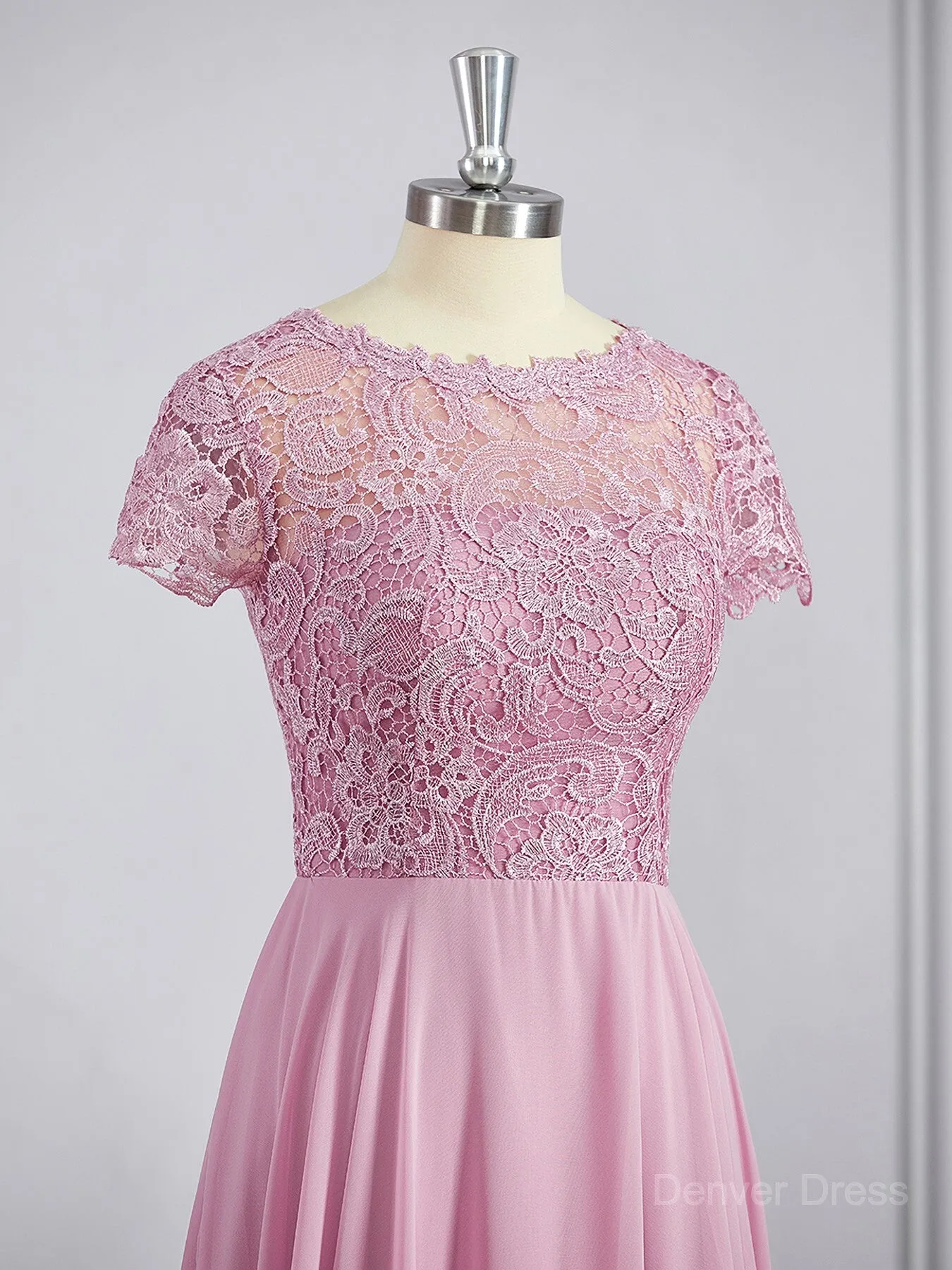A-Line Scoop Floor-Length Chiffon Bridesmaid Dresses with Appliques Lace