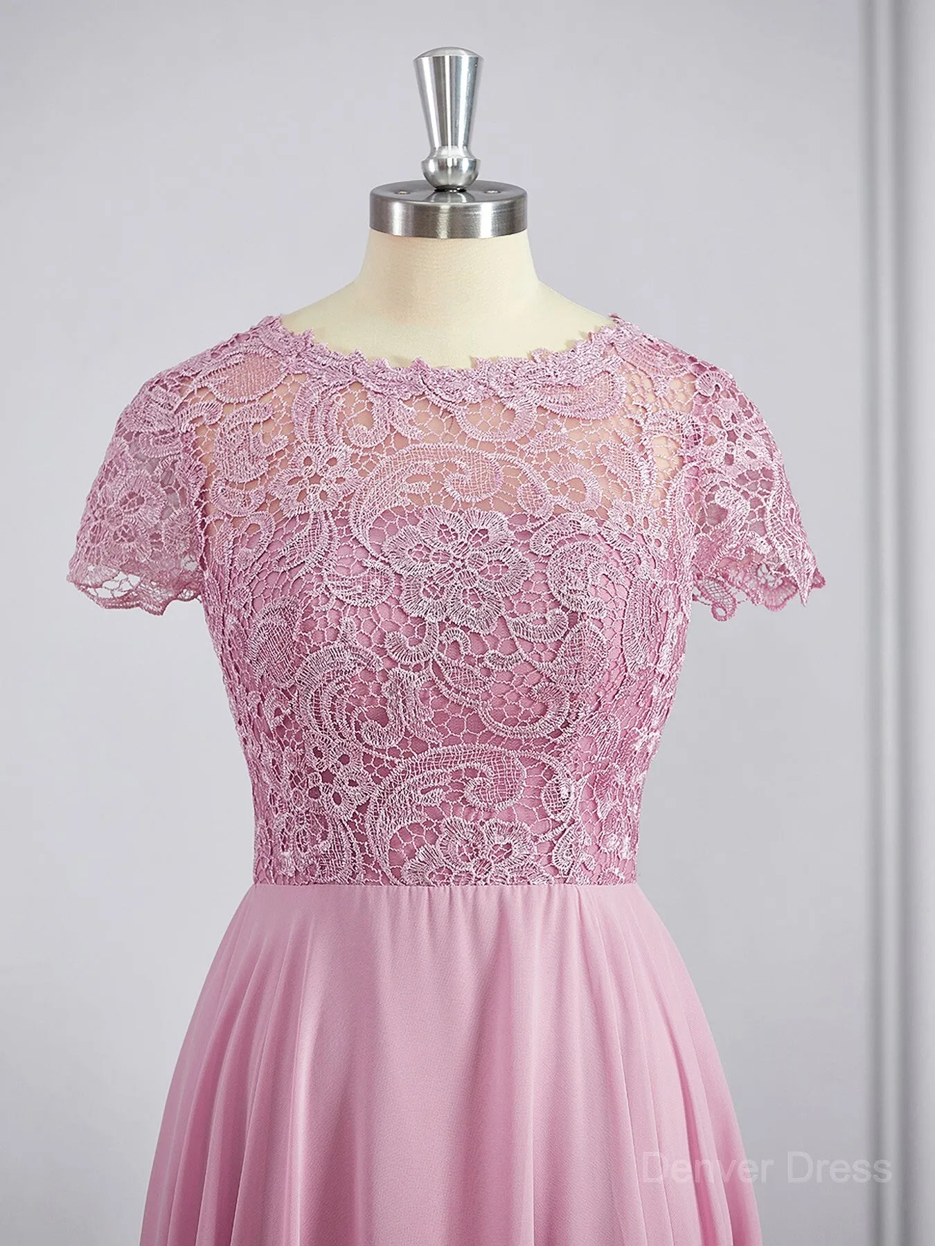 A-Line Scoop Floor-Length Chiffon Bridesmaid Dresses with Appliques Lace