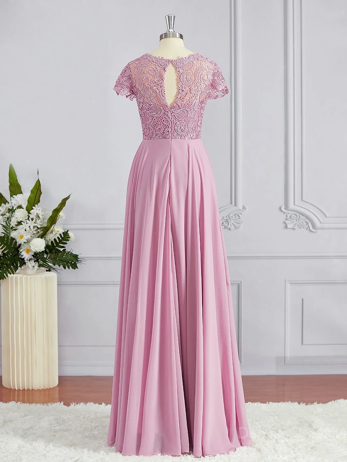 A-Line Scoop Floor-Length Chiffon Bridesmaid Dresses with Appliques Lace