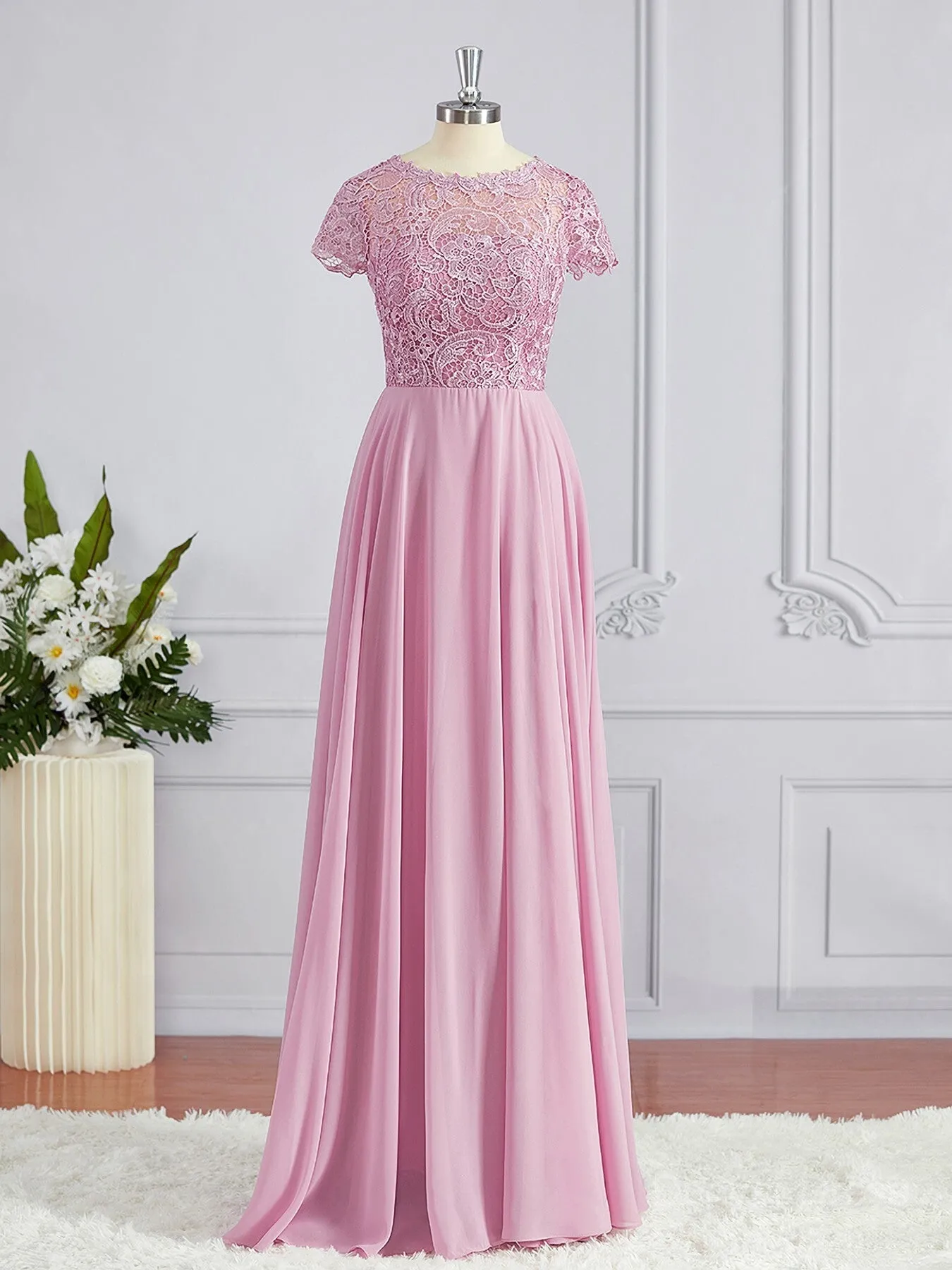 A-Line Scoop Floor-Length Chiffon Bridesmaid Dresses with Appliques Lace