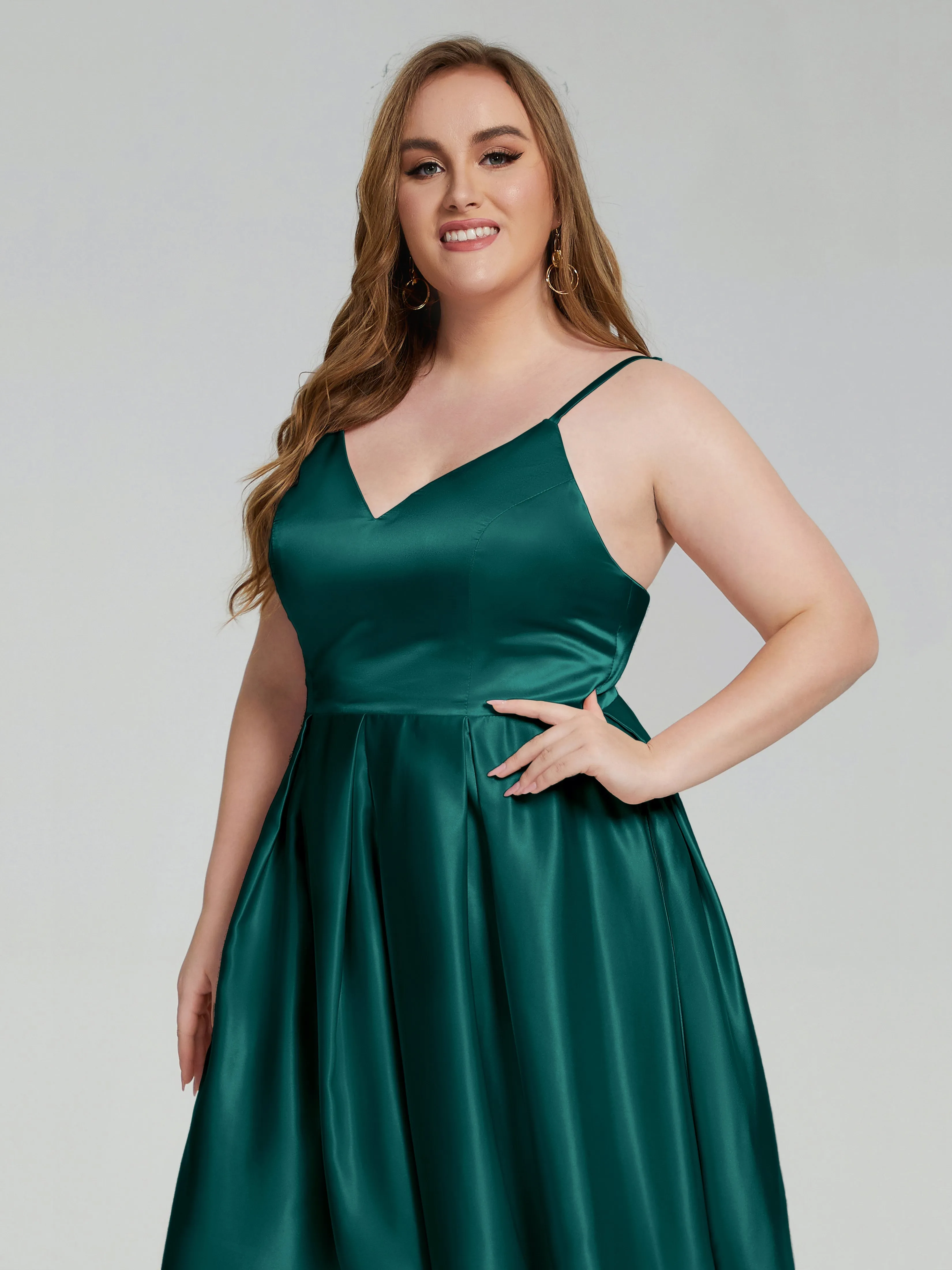 Josie Cute V Neck Short Plus Size Bridesmaid Dresses