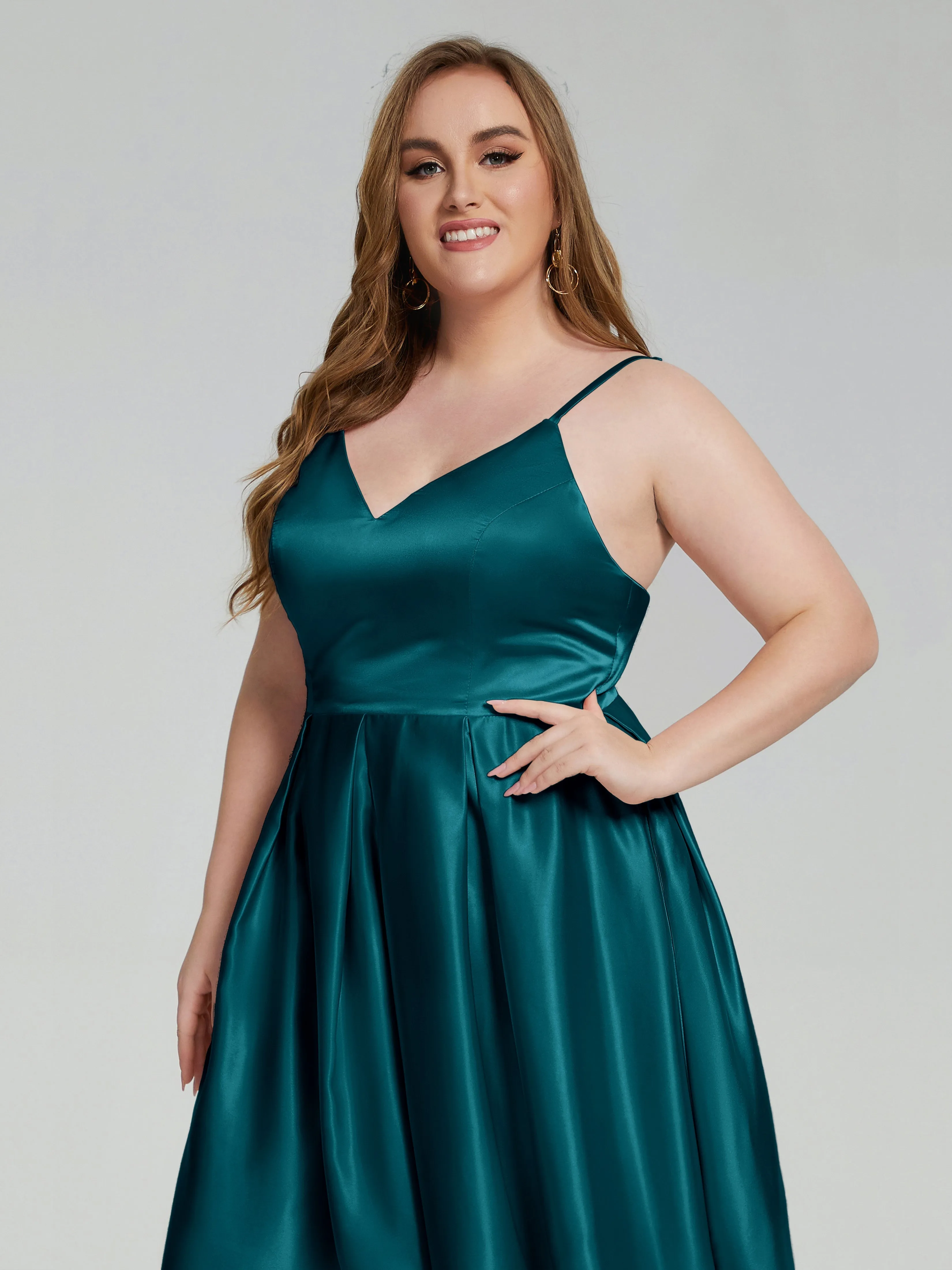 Josie Cute V Neck Short Plus Size Bridesmaid Dresses
