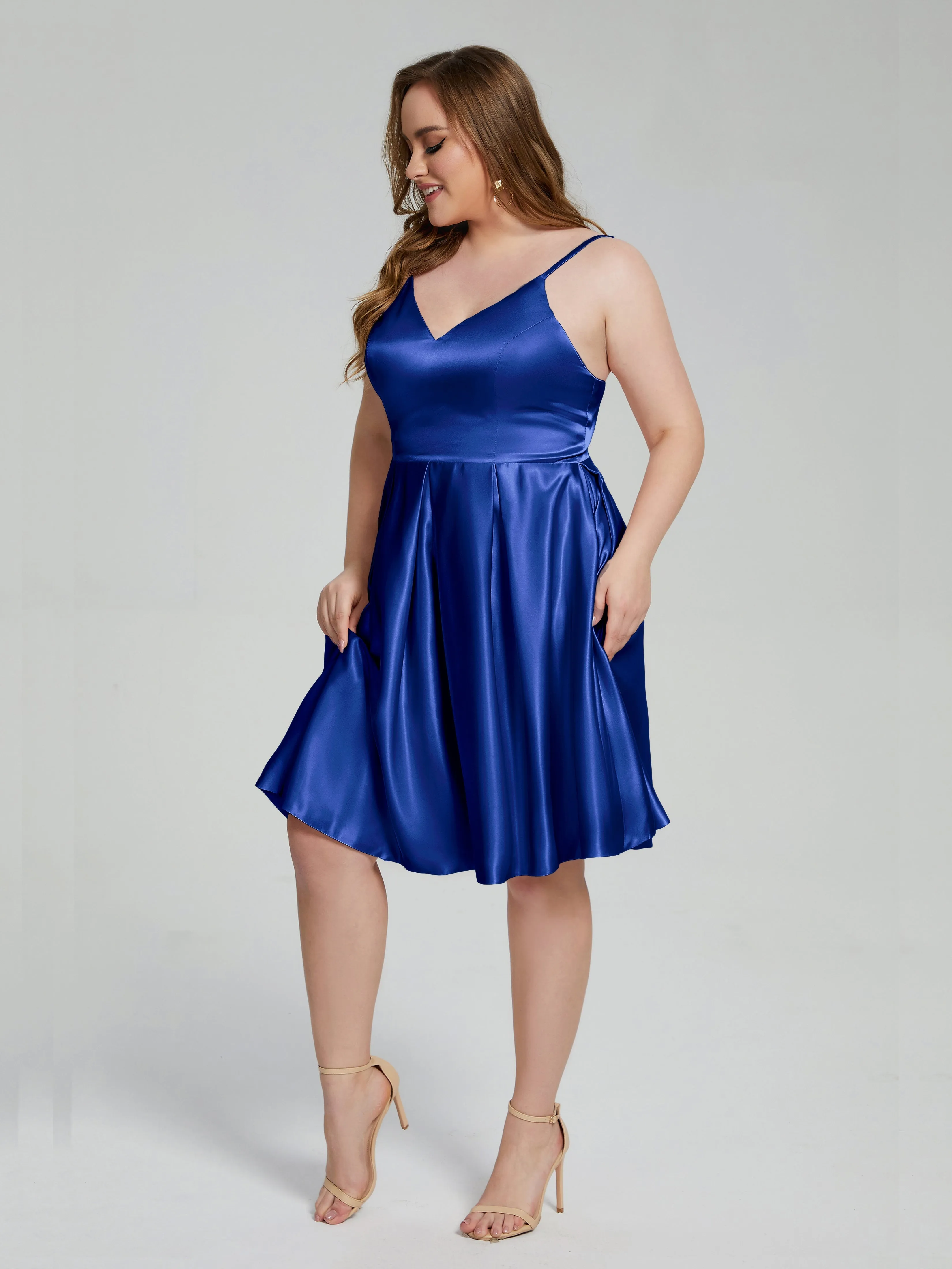 Josie Cute V Neck Short Plus Size Bridesmaid Dresses