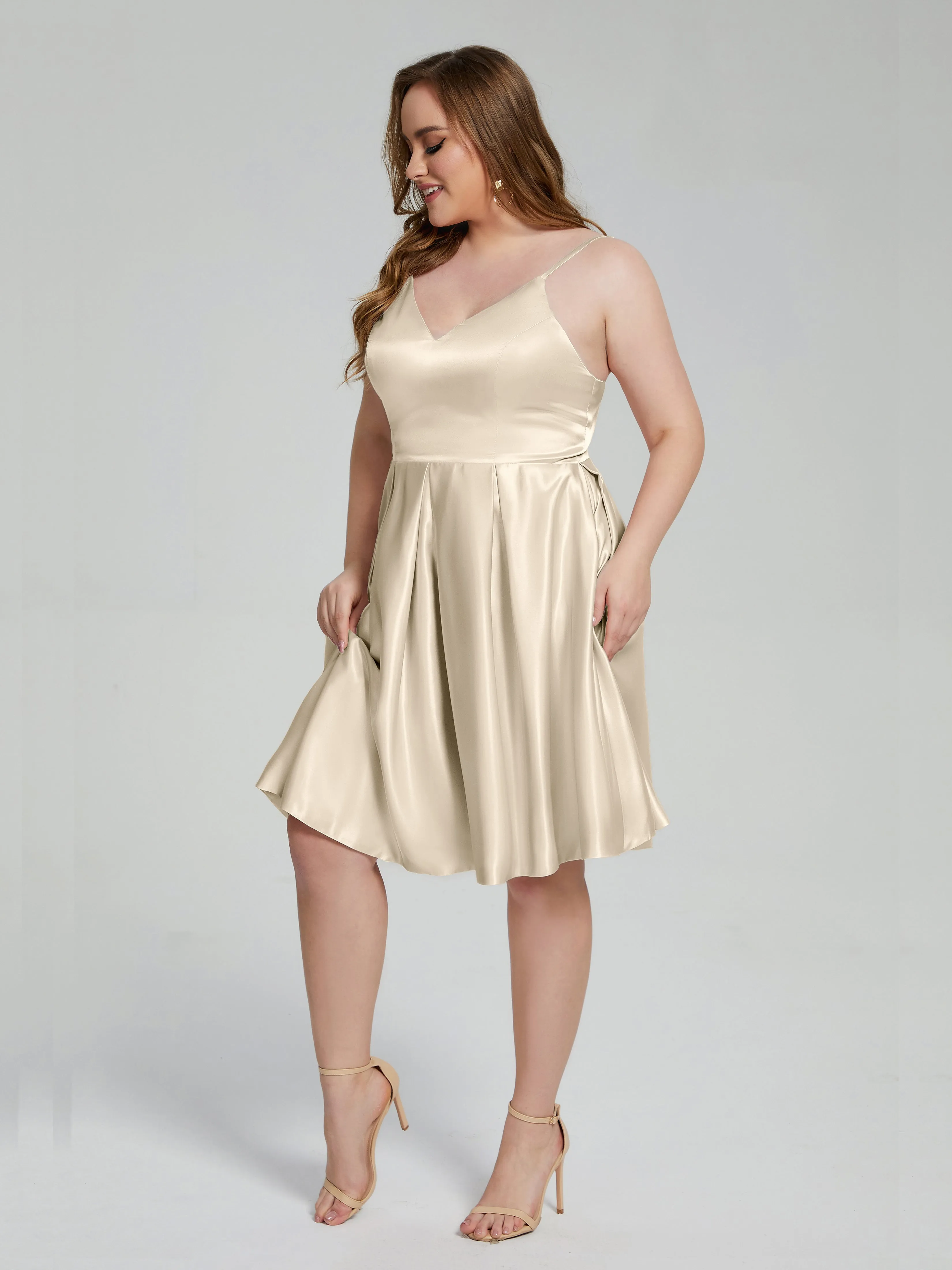 Josie Cute V Neck Short Plus Size Bridesmaid Dresses