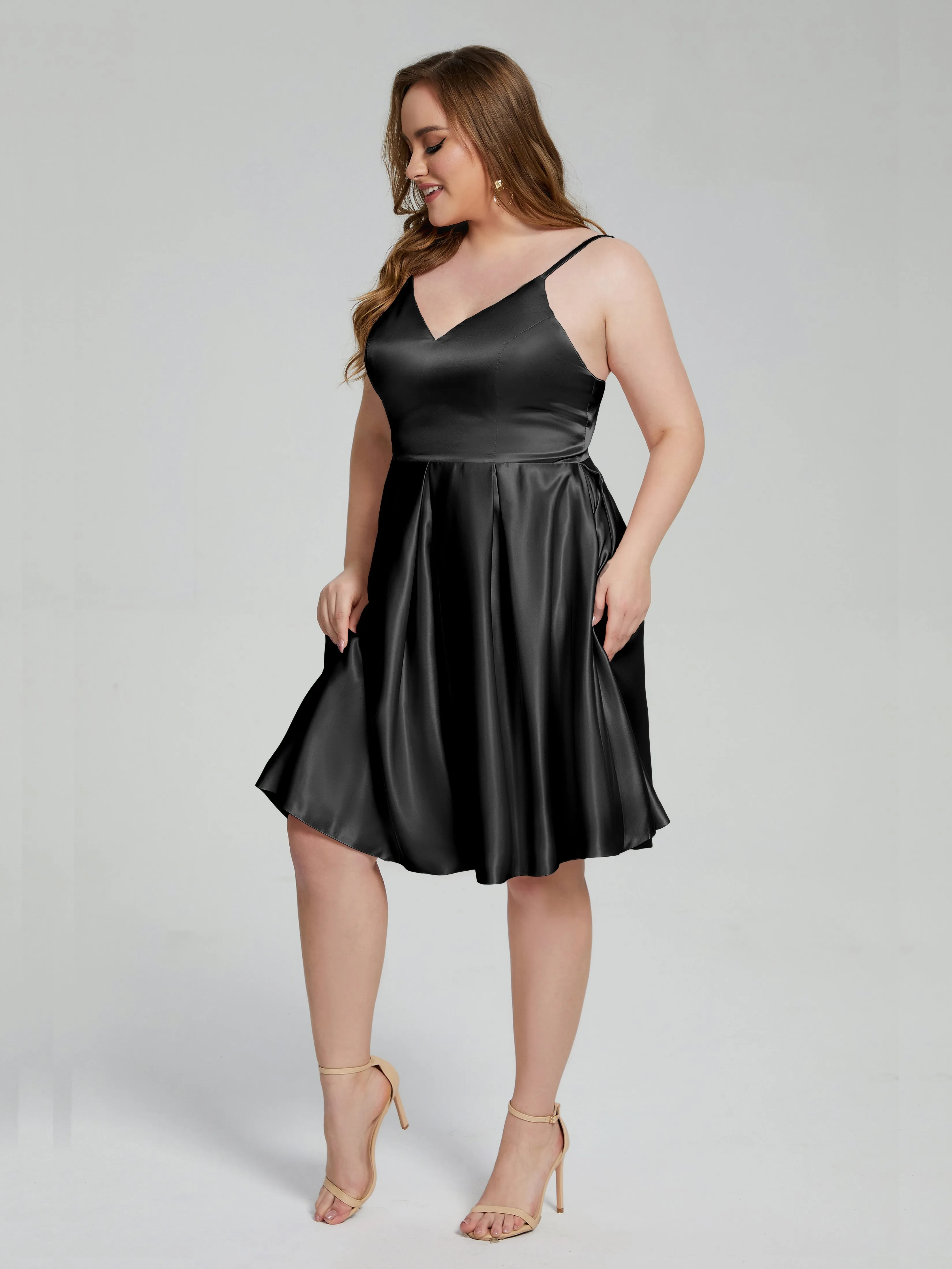 Josie Cute V Neck Short Plus Size Bridesmaid Dresses