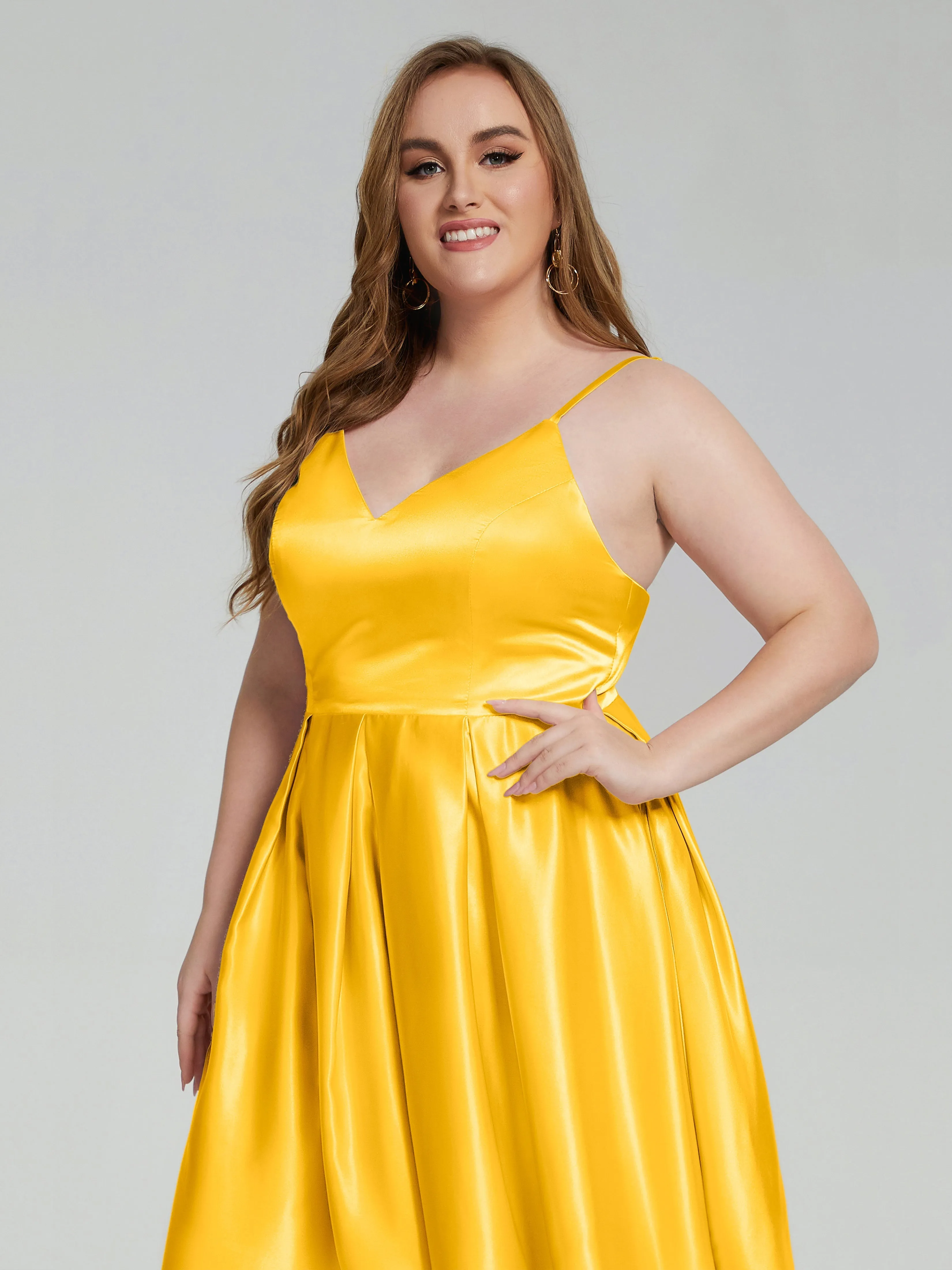 Josie Cute V Neck Short Plus Size Bridesmaid Dresses