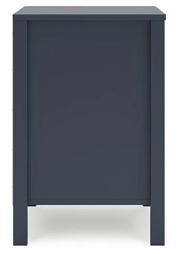 Simmenfort Nightstand